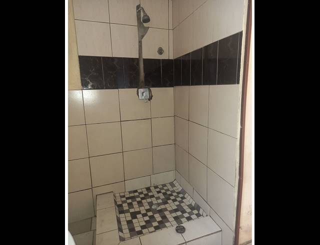 1 BEDROOM ROOM RENTED IN LAMONTVILLE